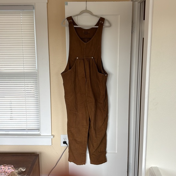 Madewell Tan Sleeveless Jumpsuit - Picture 2 of 11